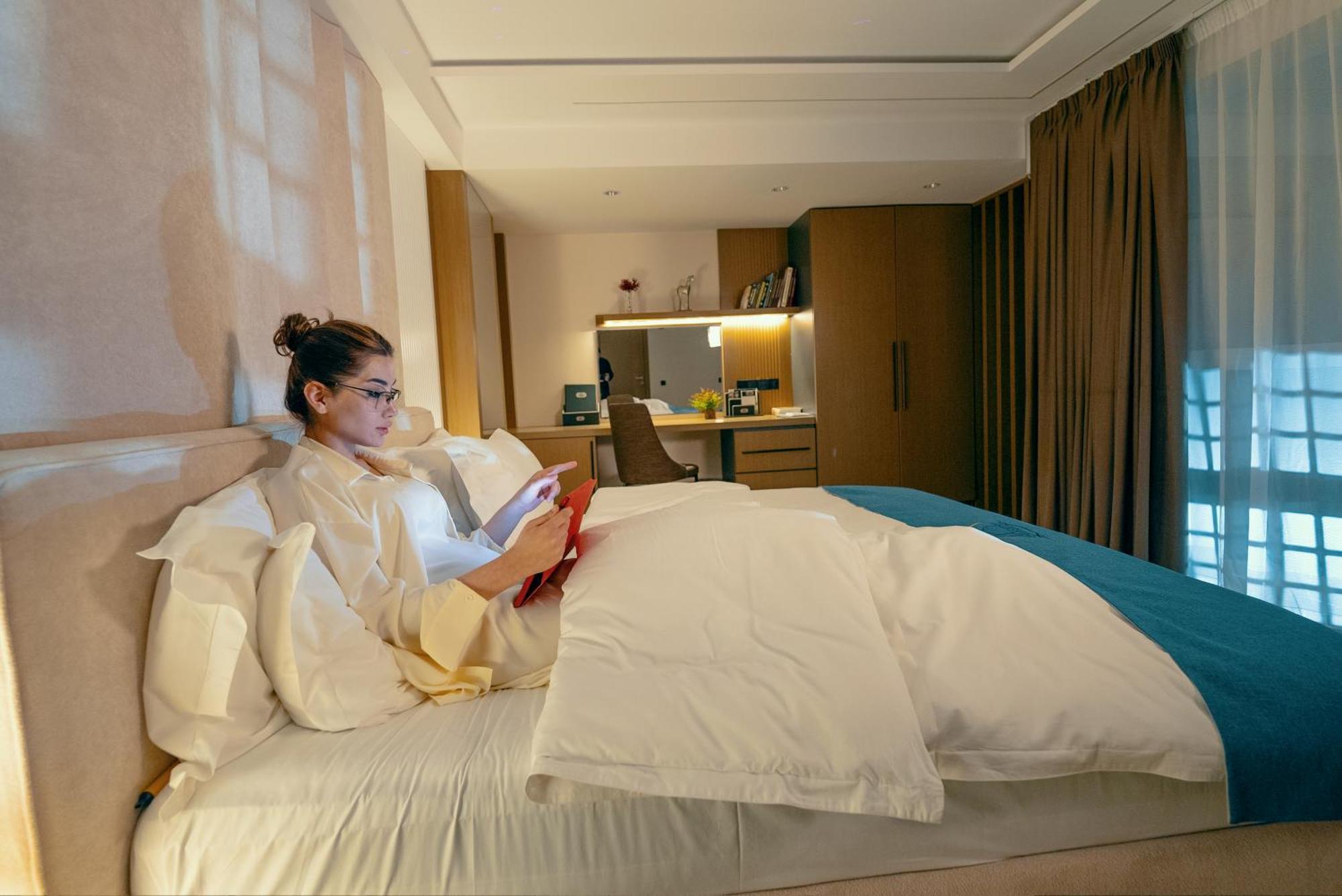 Parliament Palace Hotel 후잔트 외부 사진